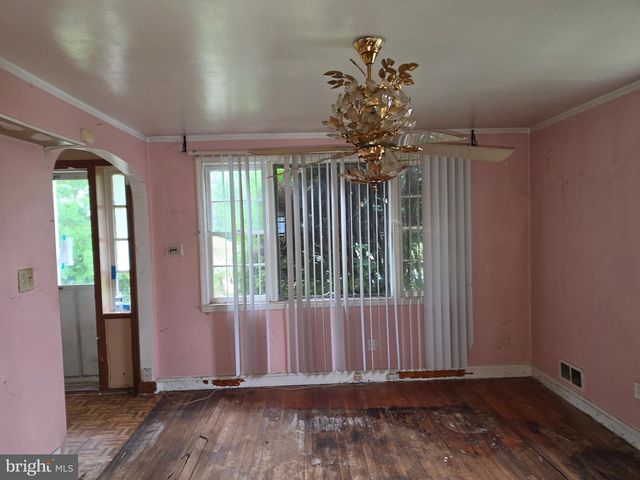 2340 IVY AVE, Baltimore, MD 21214