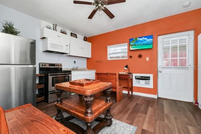 235 HIDDEN SPRINGS CIRCLE, Kissimmee, FL 34743