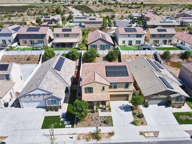 2892 Winter Park Avenue, Jurupa Valley, CA 92509