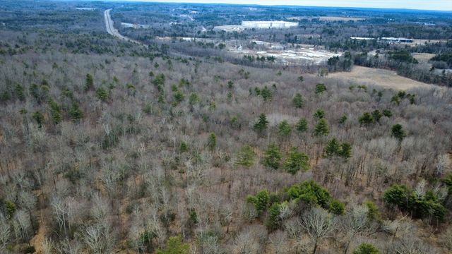 35 Ladd Rd, Sturbridge, MA 01566