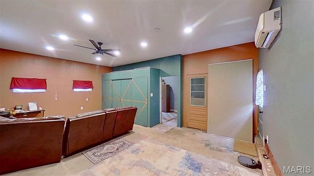 7401 State Route 140, Edwardsville, IL 62025