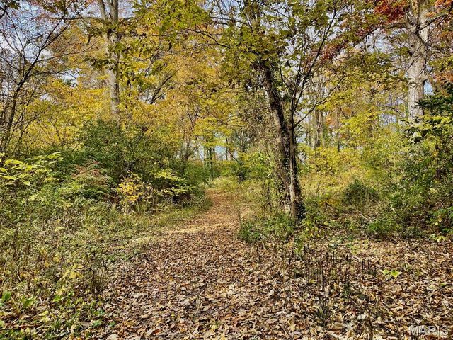 7401 State Route 140, Edwardsville, IL 62025