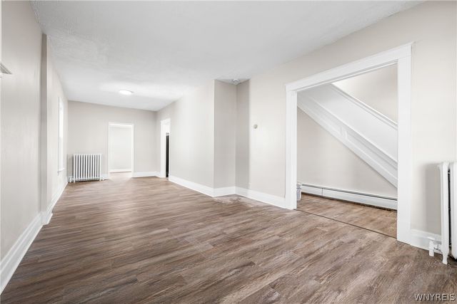 2021 Grand Avenue, Niagara Falls, NY 14301