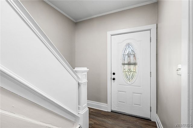 2021 Grand Avenue, Niagara Falls, NY 14301