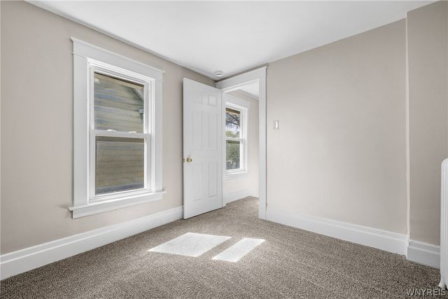 2021 Grand Avenue, Niagara Falls, NY 14301