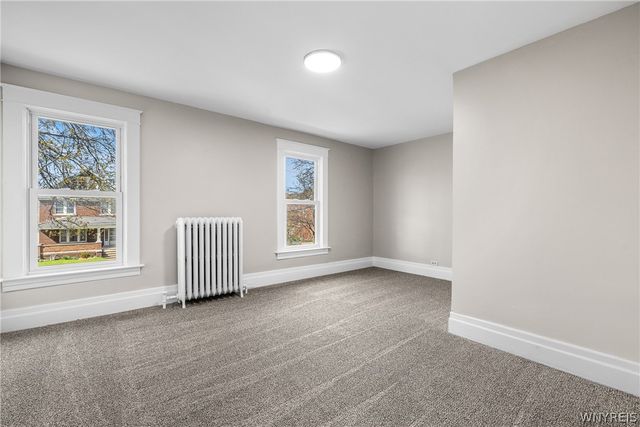 2021 Grand Avenue, Niagara Falls, NY 14301
