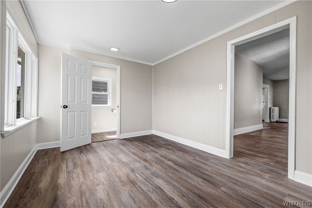 2021 Grand Avenue, Niagara Falls, NY 14301