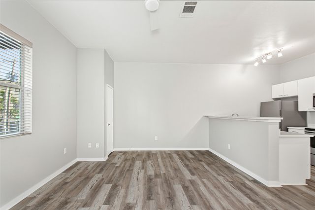 3015 Bryan Street 1A, Dallas, TX 75204