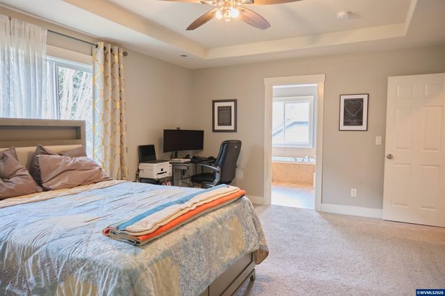 5595 Wigeon St SE, Salem, OR 97306