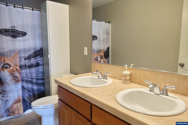 5595 Wigeon St SE, Salem, OR 97306