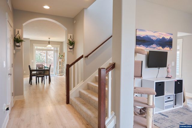 5595 Wigeon St SE, Salem, OR 97306