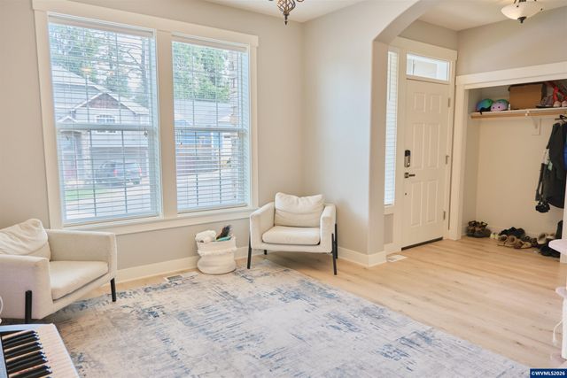 5595 Wigeon St SE, Salem, OR 97306