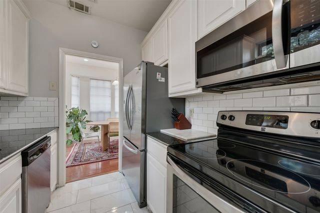 4418 Bowser Avenue 105, Dallas, TX 75219