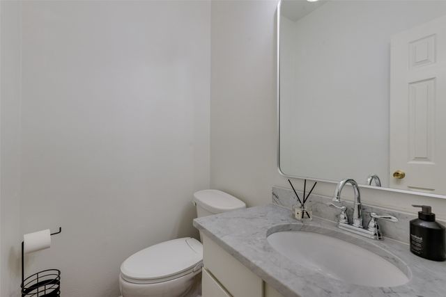 4418 Bowser Avenue 105, Dallas, TX 75219