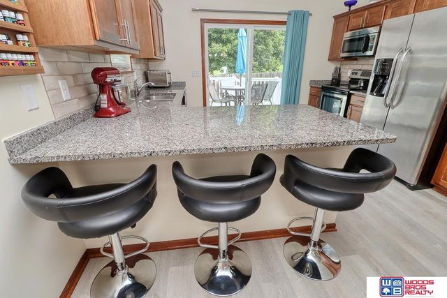 5612 Barrington Circle, Lincoln, NE 68516