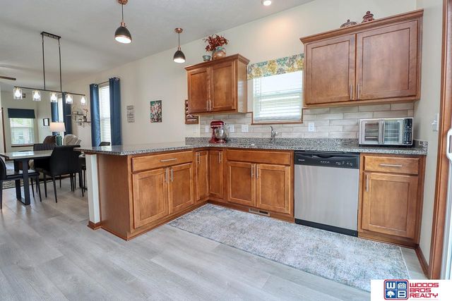 5612 Barrington Circle, Lincoln, NE 68516