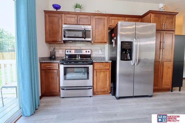 5612 Barrington Circle, Lincoln, NE 68516