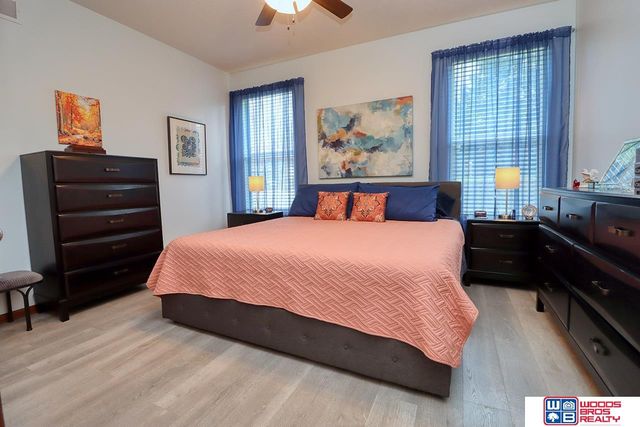 5612 Barrington Circle, Lincoln, NE 68516