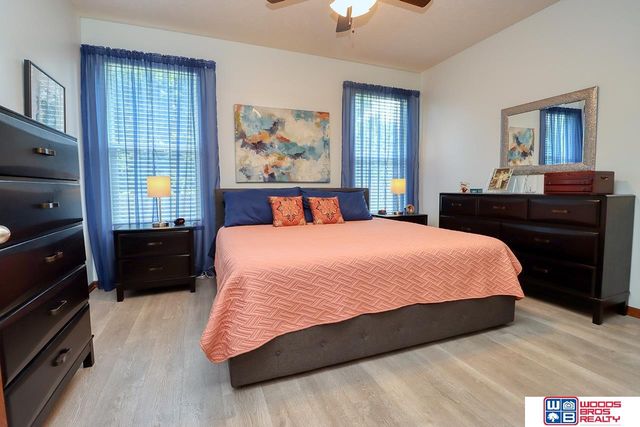 5612 Barrington Circle, Lincoln, NE 68516