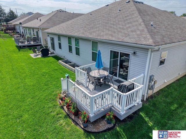 5612 Barrington Circle, Lincoln, NE 68516