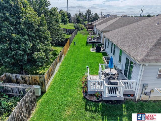5612 Barrington Circle, Lincoln, NE 68516