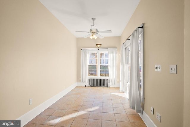 820 LOCUST ST, Herndon, VA 20170