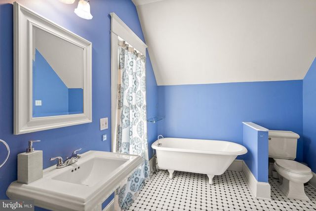 820 LOCUST ST, Herndon, VA 20170