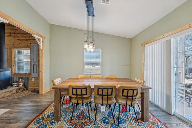 22781 S 490 Road, Tahlequah, OK 74464