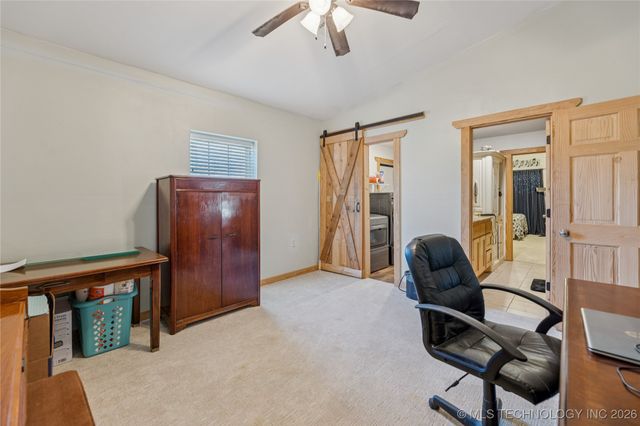 22781 S 490 Road, Tahlequah, OK 74464