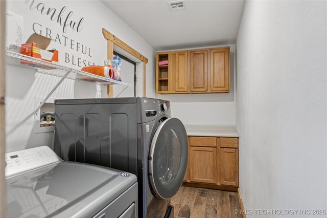 22781 S 490 Road, Tahlequah, OK 74464