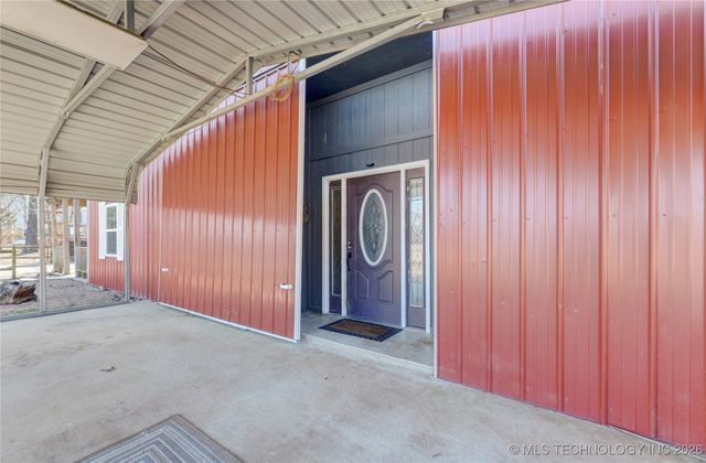 22781 S 490 Road, Tahlequah, OK 74464