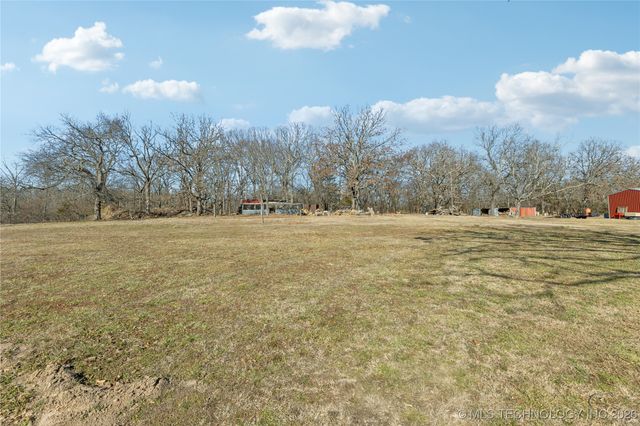 22781 S 490 Road, Tahlequah, OK 74464