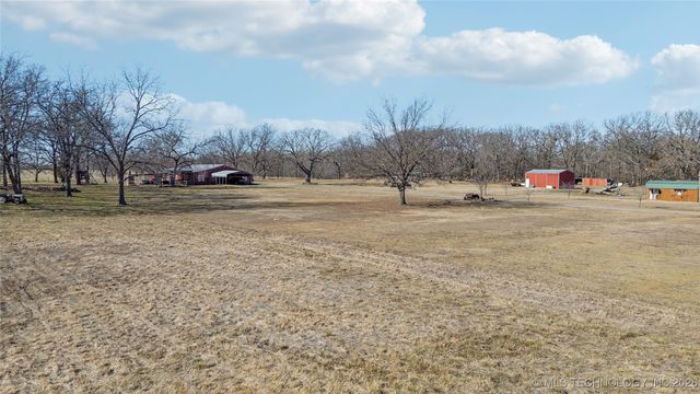 22781 S 490 Road, Tahlequah, OK 74464