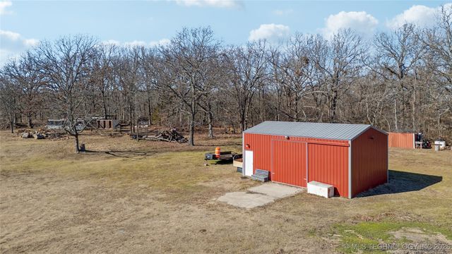22781 S 490 Road, Tahlequah, OK 74464