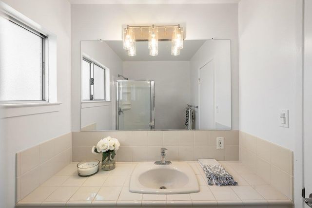 940 Glenview Drive, San Bruno, CA 94066
