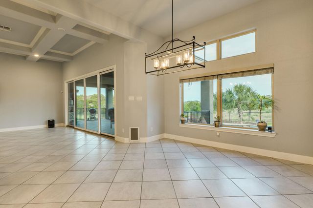 346 Blackbird DR, Spring Branch, TX 78070