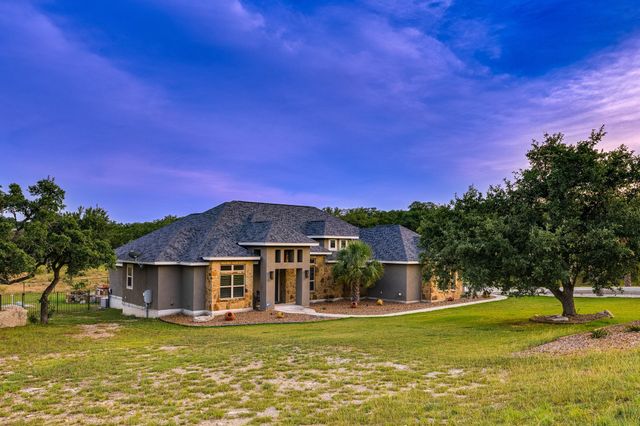 346 Blackbird DR, Spring Branch, TX 78070
