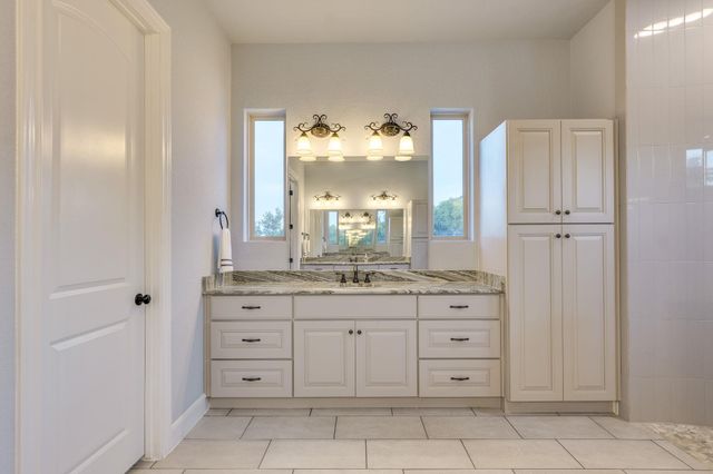 346 Blackbird DR, Spring Branch, TX 78070