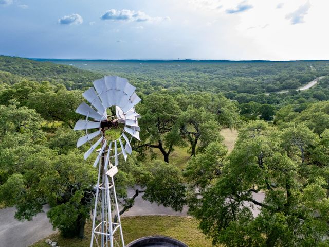 346 Blackbird DR, Spring Branch, TX 78070
