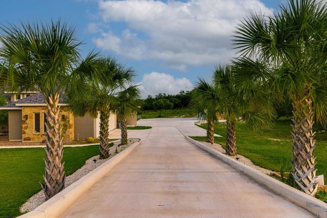 346 Blackbird DR, Spring Branch, TX 78070