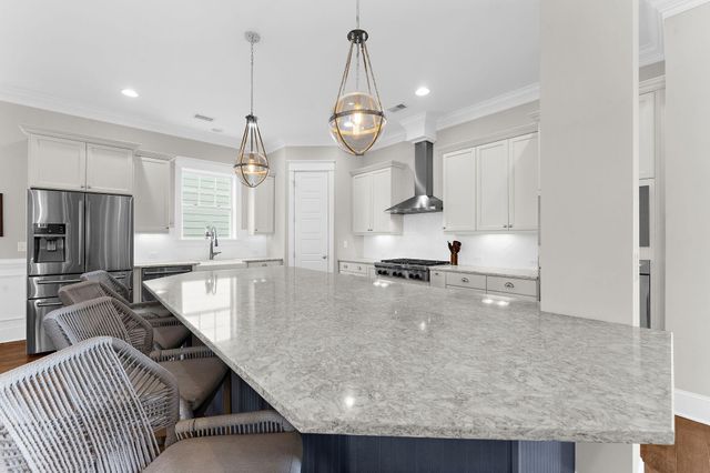 1636 Oak Leaf Street, Charleston, SC 29492