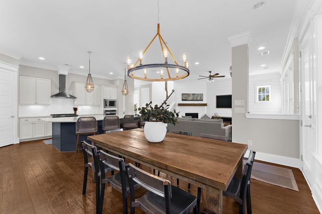 1636 Oak Leaf Street, Charleston, SC 29492