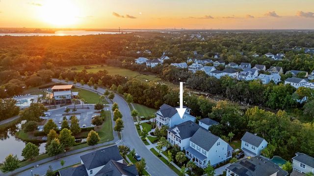 1636 Oak Leaf Street, Charleston, SC 29492