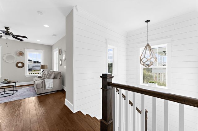 1636 Oak Leaf Street, Charleston, SC 29492