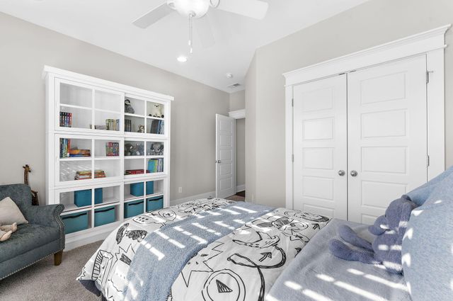 1636 Oak Leaf Street, Charleston, SC 29492