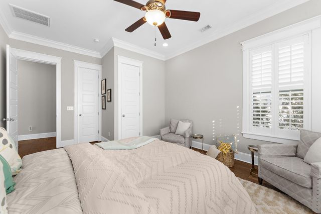 1636 Oak Leaf Street, Charleston, SC 29492