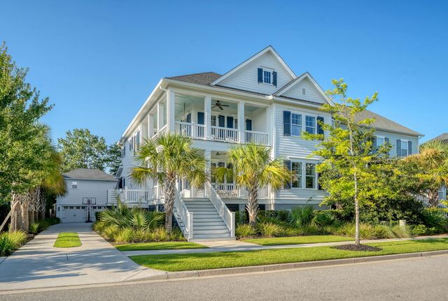 1636 Oak Leaf Street, Charleston, SC 29492
