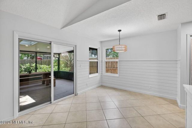 1031 24TH Street N, Jacksonville Beach, FL 32250