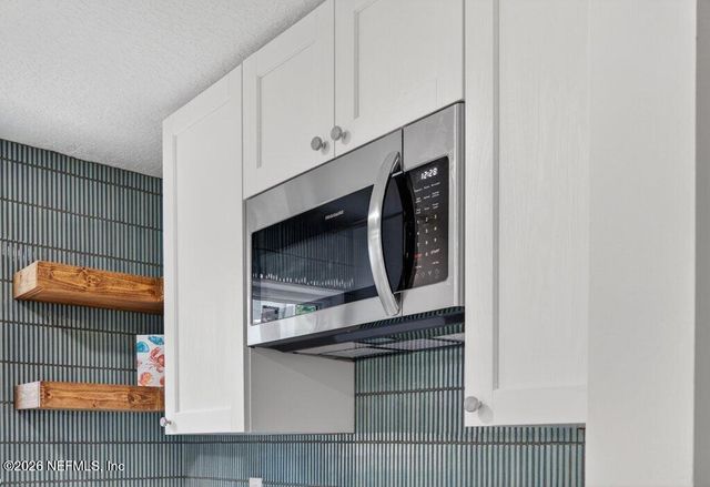 1031 24TH Street N, Jacksonville Beach, FL 32250