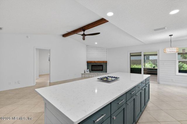 1031 24TH Street N, Jacksonville Beach, FL 32250